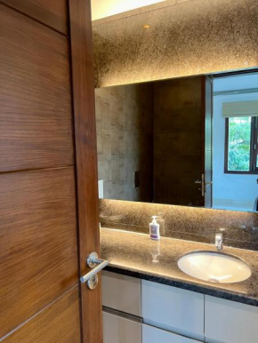 Saket 54 - Entire 4 bhk apartment